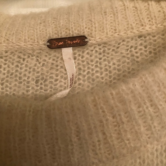 Free People oversized sweater NWT - Picture 4 of 9